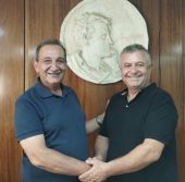 Χυσένι Κάντρι (Χρήστος)